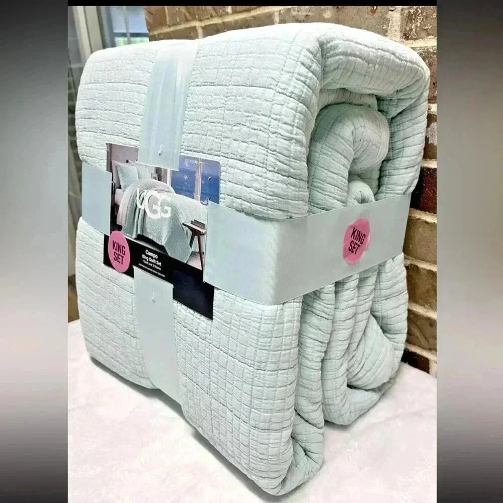UGG elevate your